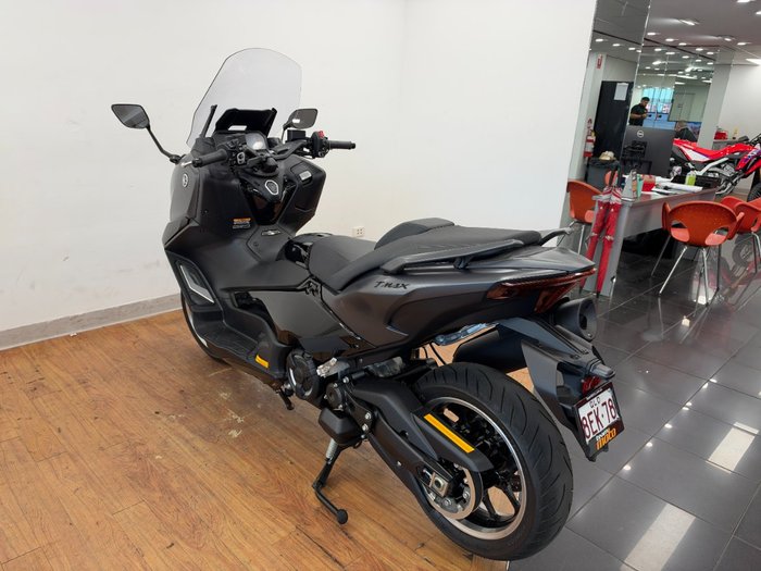 2026 Yamaha TMAX 560 TECH MAX GREY
