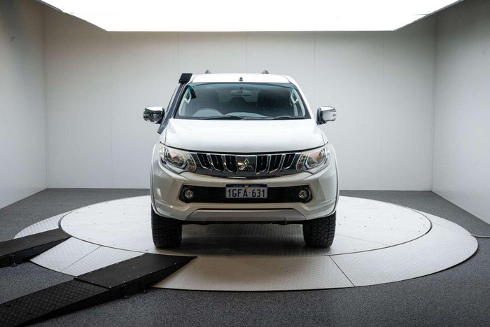 2016 Mitsubishi Triton GLS