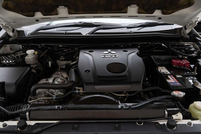 2016 Mitsubishi Triton GLS
