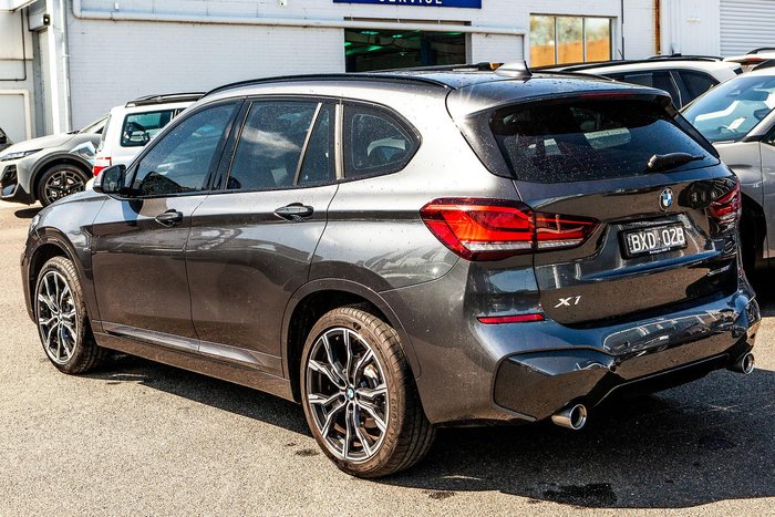 2022 BMW X1 sDrive20i