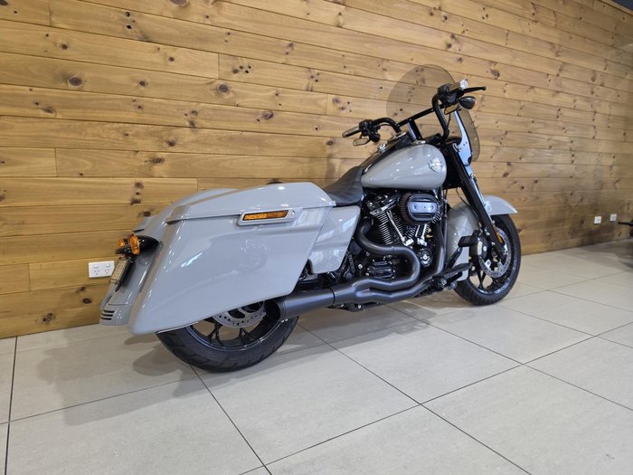 2024 Harley-Davidson Road King Special 114 (FLHRXS)