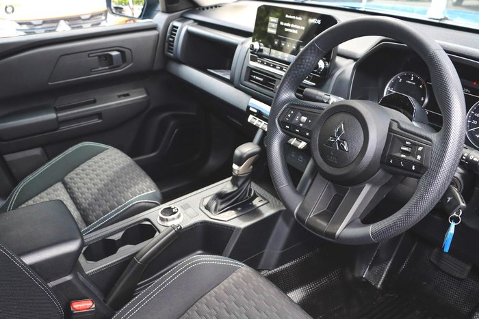 2026 Mitsubishi Triton GLX+