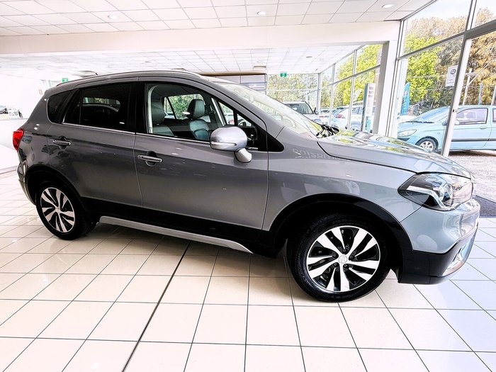 2019 Suzuki S-Cross Turbo Prestige