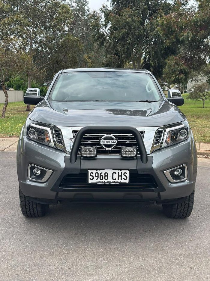2020 Nissan Navara ST