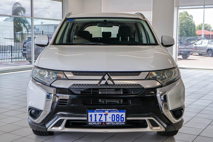 2018 Mitsubishi Outlander ES