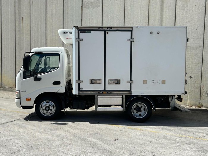 2016 Hino 300 Series