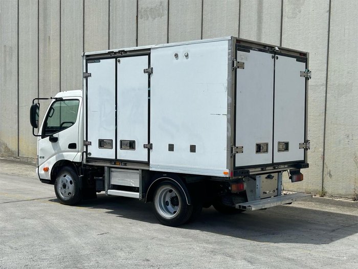 2016 Hino 300 Series