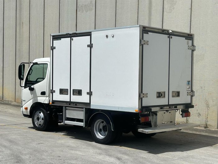 2016 Hino 300 Series