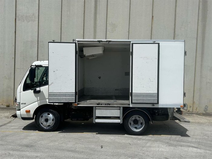 2016 Hino 300 Series