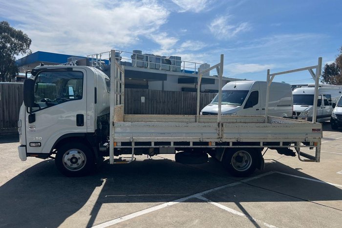 2022 Isuzu N Series NNR 45-150