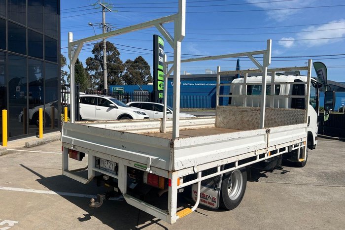 2022 Isuzu N Series NNR 45-150