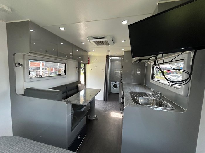 2019 Elite Roadhouse