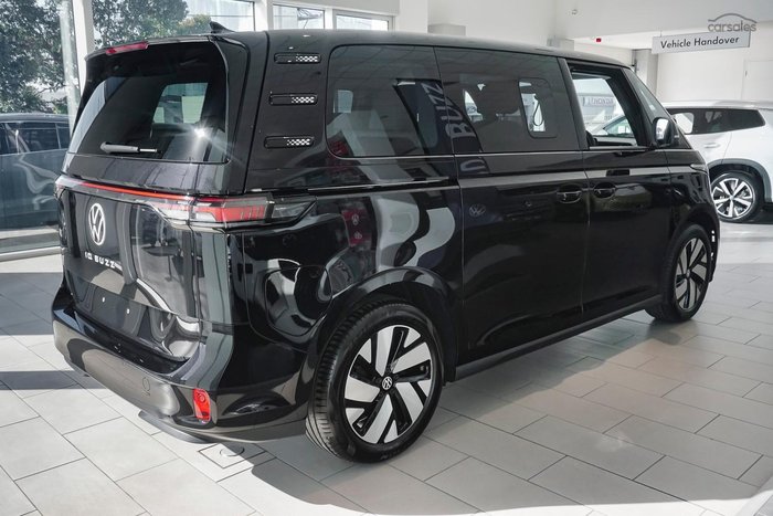 2026 Volkswagen ID. Buzz Pro BEV560