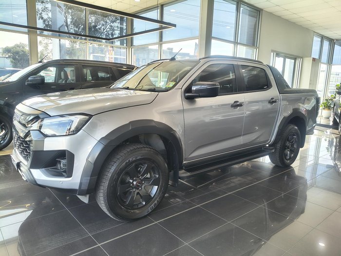 2025 Isuzu D-MAX X-TERRAIN