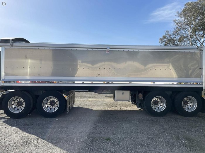 2024 BTE 4 Axle Dog