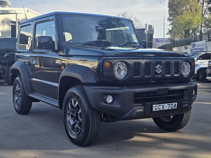 2025 Suzuki Jimny