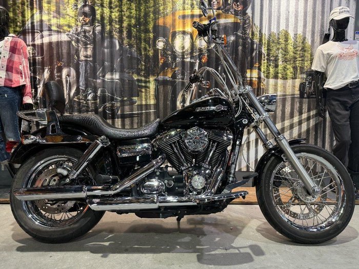 2012 Harley-Davidson Dyna Super Glide Custom 1584 (FXDC)