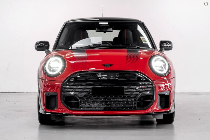 2026 MINI Cooper JCW Favoured
