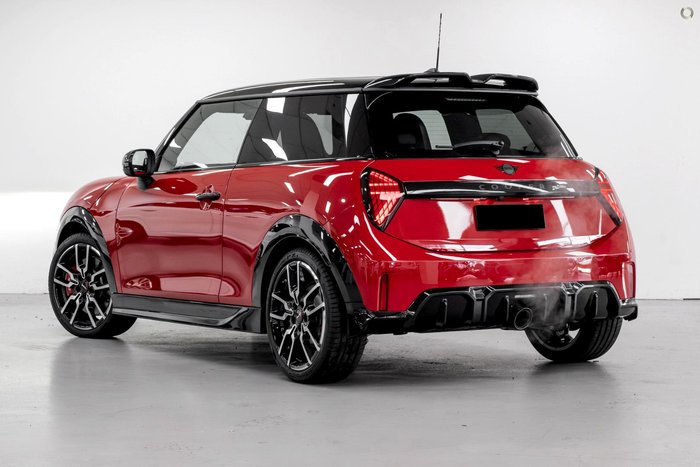 2026 MINI Cooper JCW Favoured