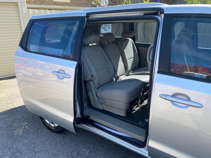 2016 Kia Carnival S