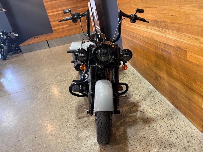 2024 Harley-Davidson Road King Special 114 (FLHRXS)