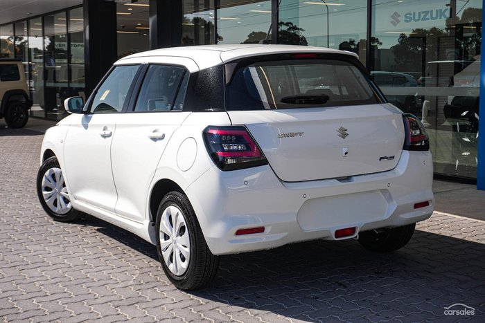 2026 Suzuki Swift Hybrid Plus
