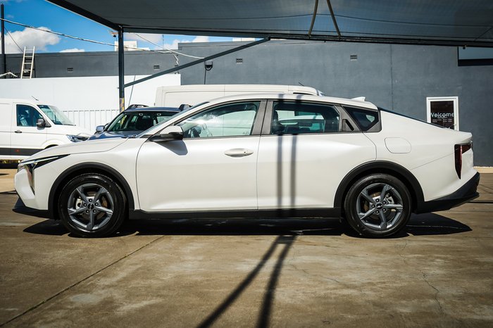 2025 Kia K4 S