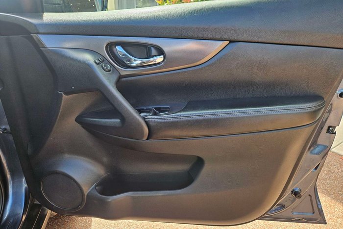 2015 Nissan X-TRAIL ST