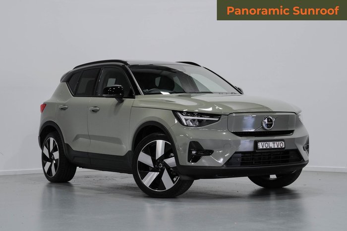 2022 Volvo XC40