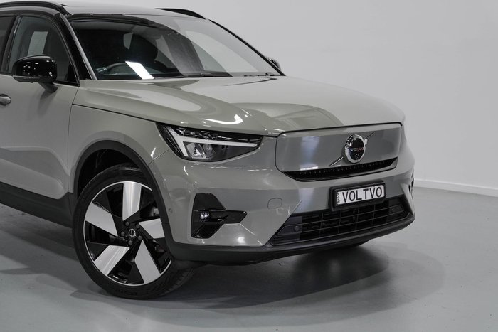 2022 Volvo XC40 Recharge Twin Pure Electric