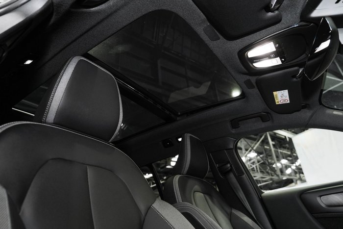 2022 Volvo XC40 Recharge Twin Pure Electric