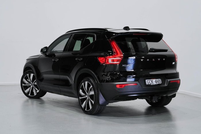 2022 Volvo XC40 Recharge Twin Pure Electric