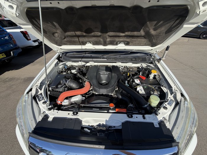 2018 Isuzu MU-X LS-T