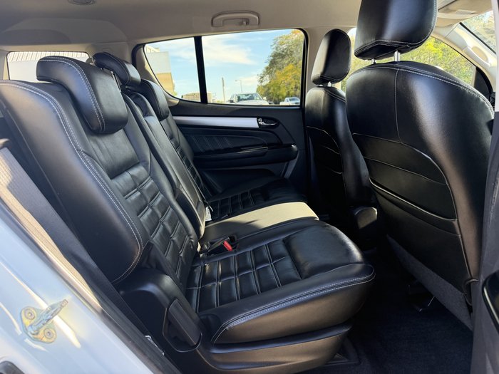2018 Isuzu MU-X LS-T