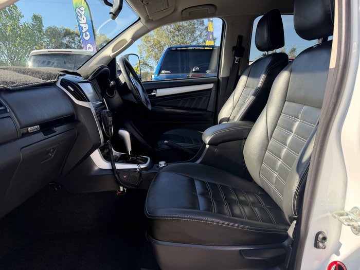 2018 Isuzu MU-X LS-T