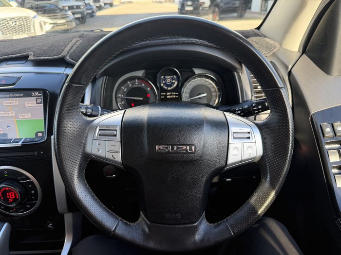 2018 Isuzu MU-X LS-T