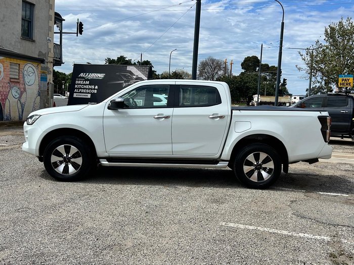 2022 Isuzu D-MAX LS-U+