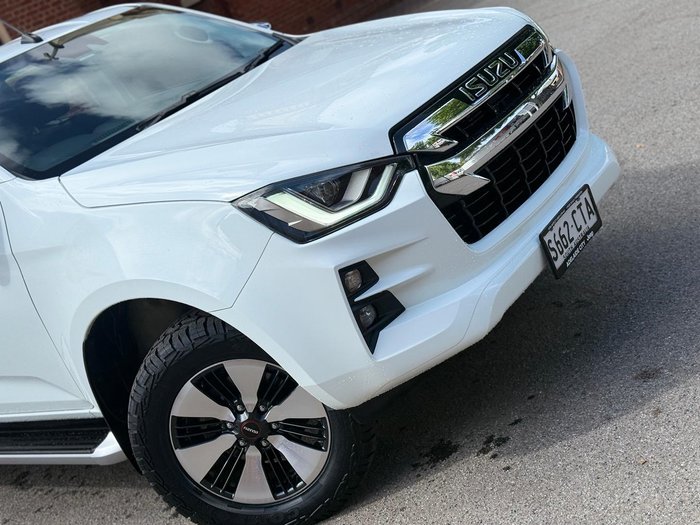 2022 Isuzu D-MAX LS-U+