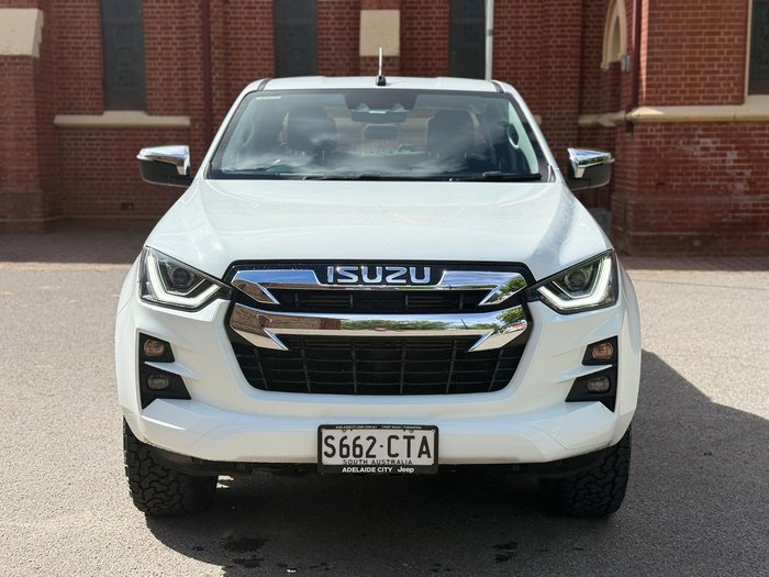 2022 Isuzu D-MAX LS-U+