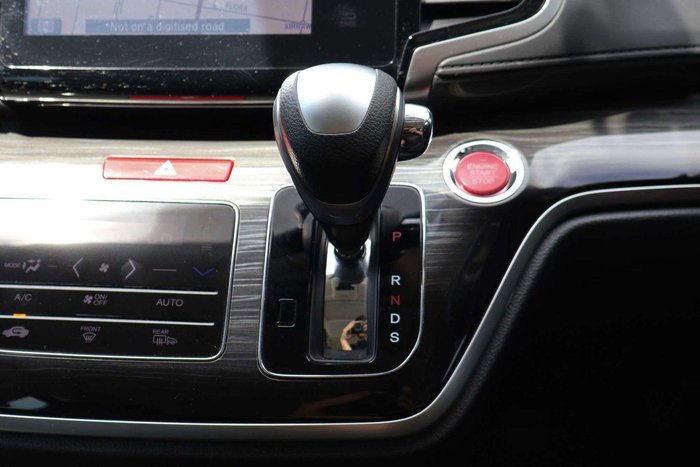 2015 Honda Odyssey VTi-L