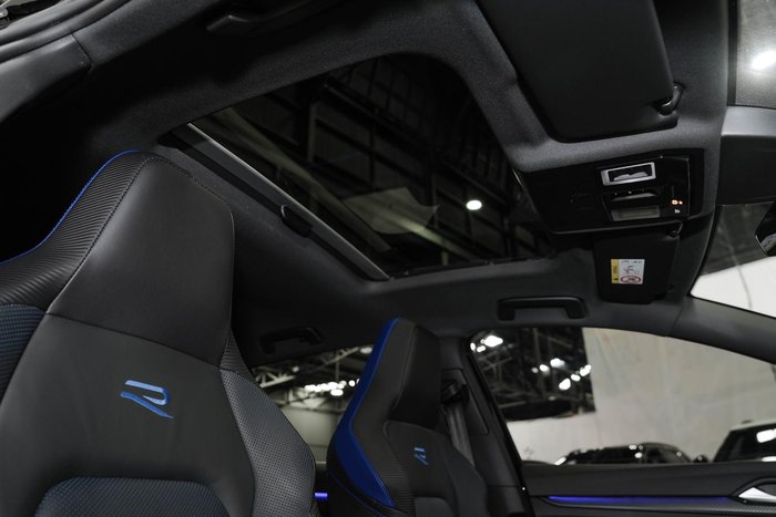 2023 Volkswagen Golf R