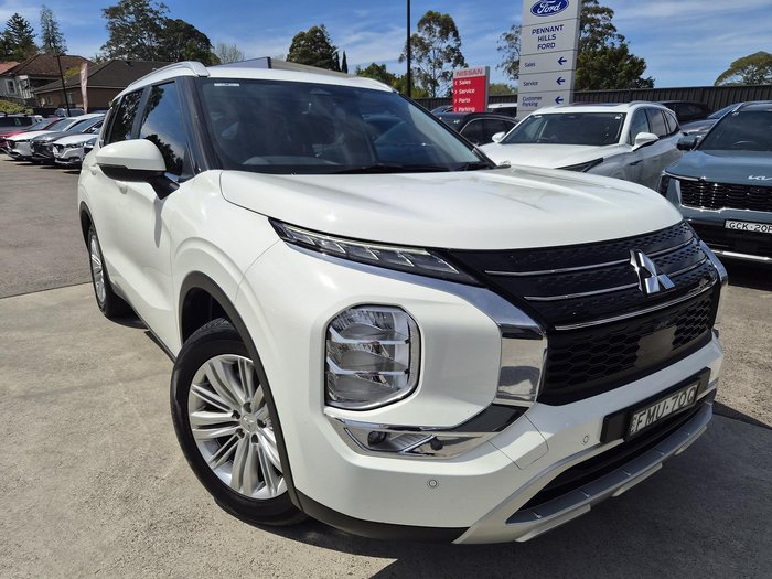 2024 Mitsubishi Outlander