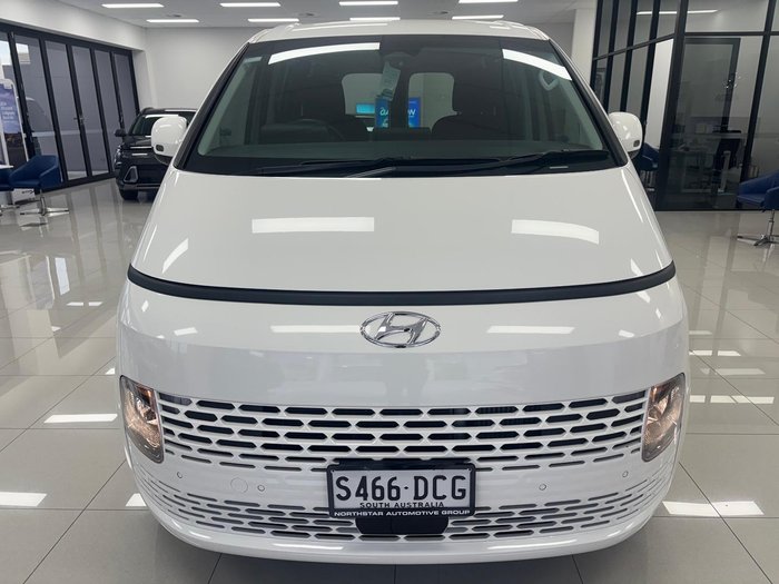 2022 Hyundai STARIA LOAD