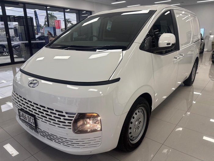 2022 Hyundai STARIA LOAD