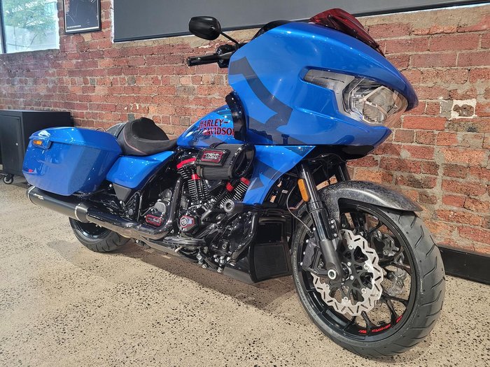 2026 Harley-Davidson CVO Road Glide ST 121 (FLTRXSTSE)