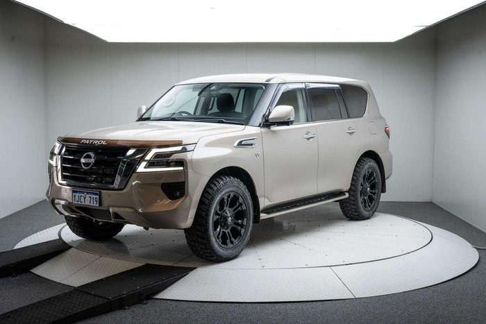 2022 Nissan Patrol