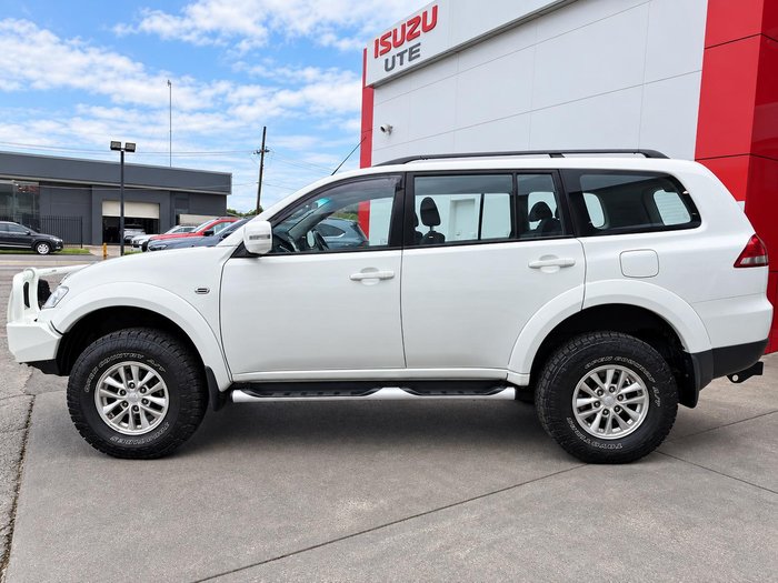 2014 Mitsubishi Challenger