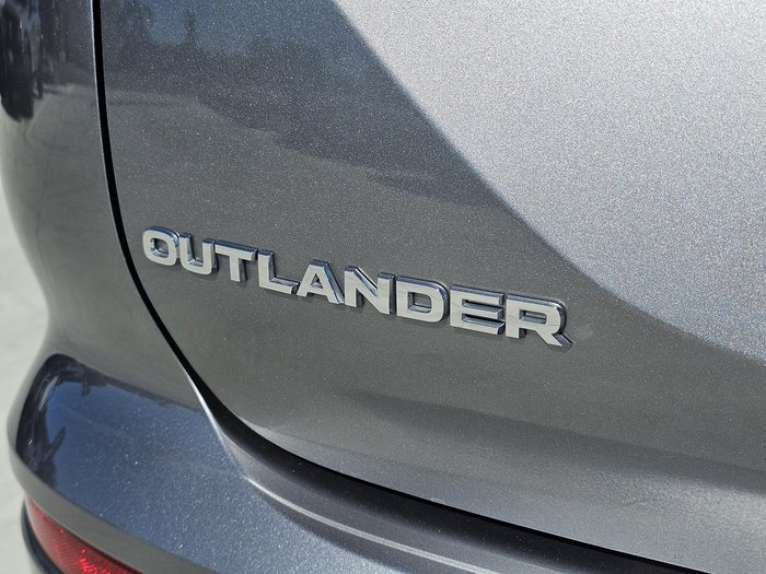 2022 Mitsubishi Outlander Aspire