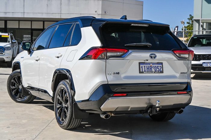 2024 Toyota RAV4 XSE