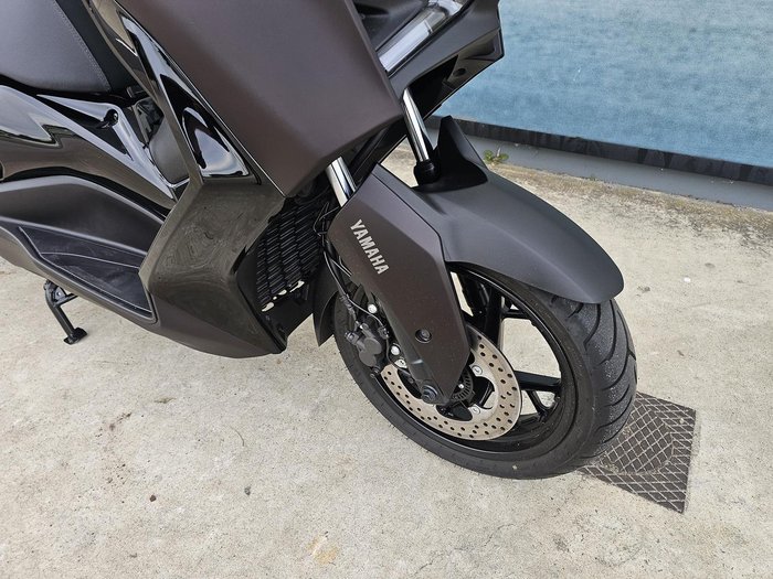2024 Yamaha XMAX 300 V2 XMAX Red